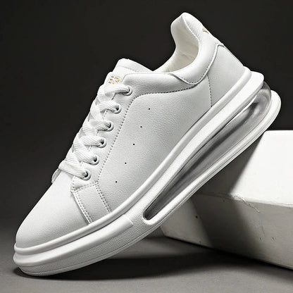 Echo™ Manhattan Sneakers